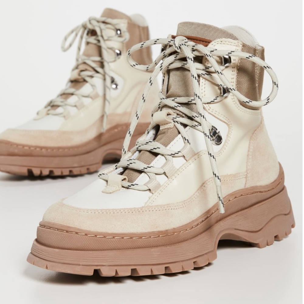 Last Downhill Boots Size 37, US Size 6